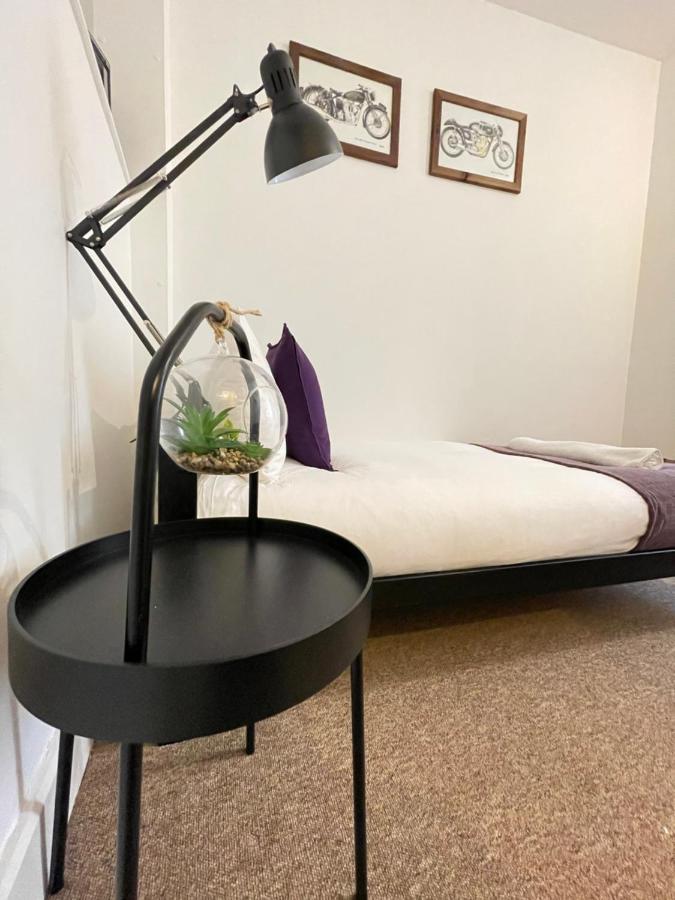Central Located Two Bedroom Suite Bristol Buitenkant foto