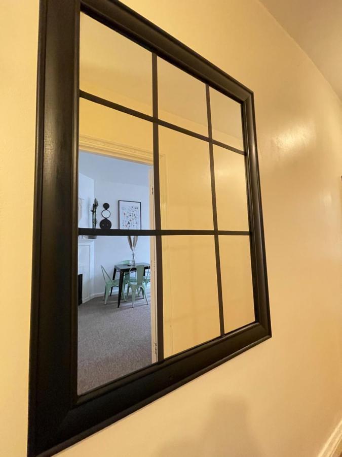 Central Located Two Bedroom Suite Bristol Buitenkant foto