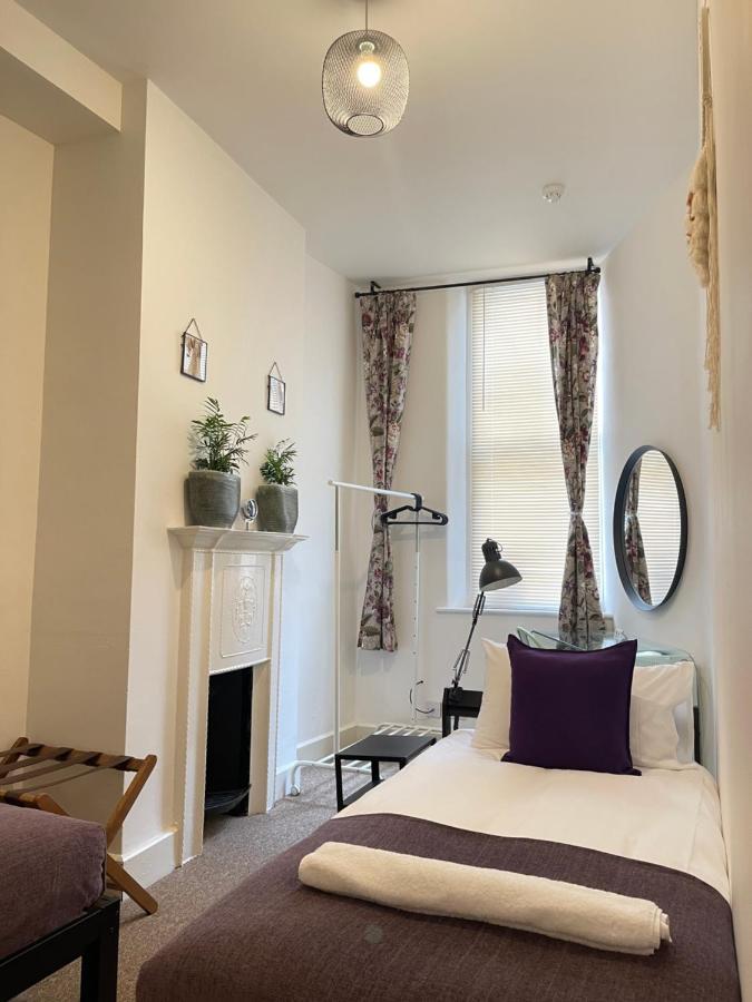 Central Located Two Bedroom Suite Bristol Buitenkant foto