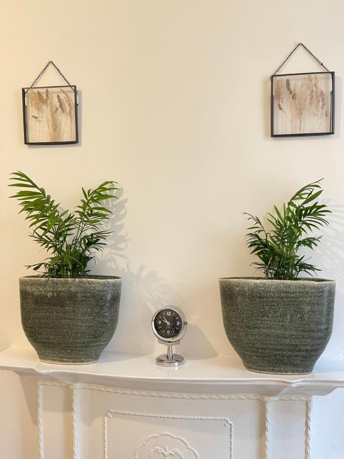 Central Located Two Bedroom Suite Bristol Buitenkant foto