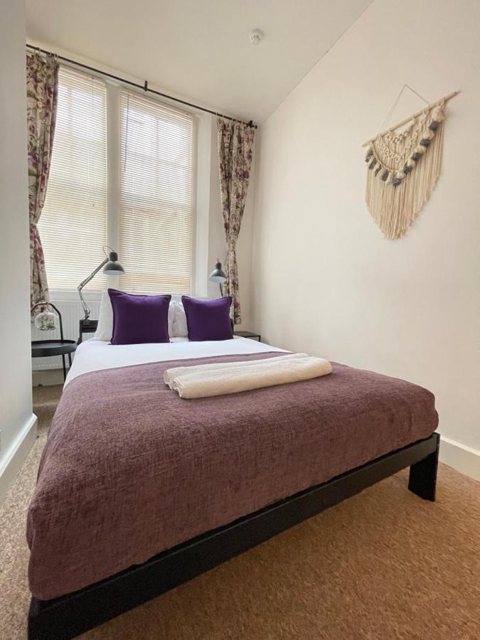 Central Located Two Bedroom Suite Bristol Buitenkant foto