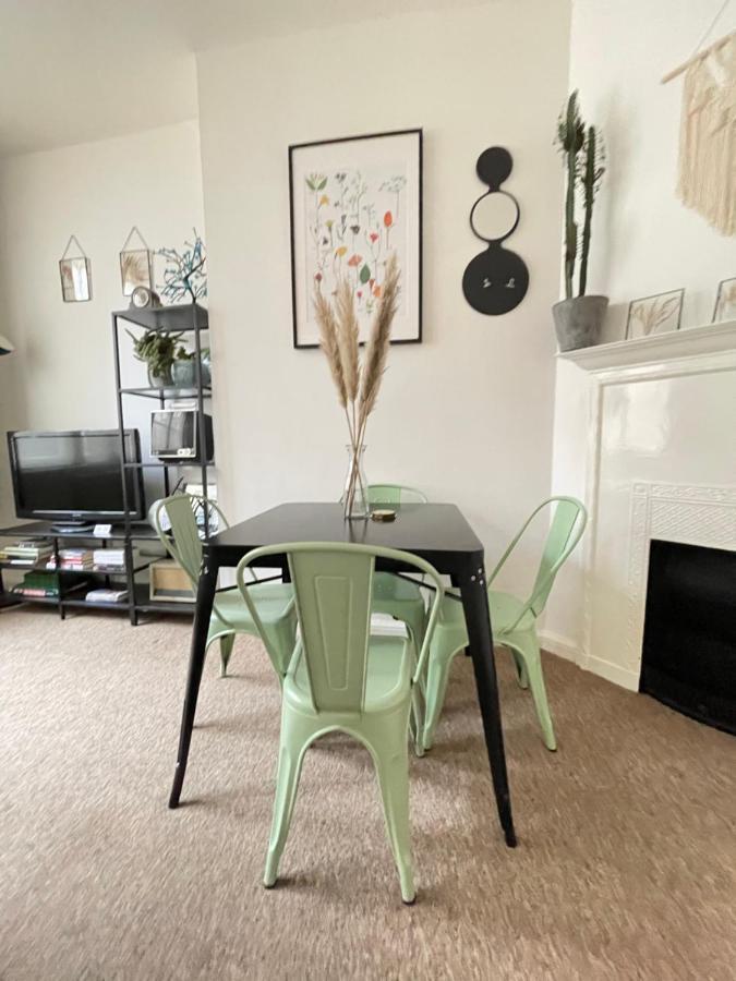 Central Located Two Bedroom Suite Bristol Buitenkant foto